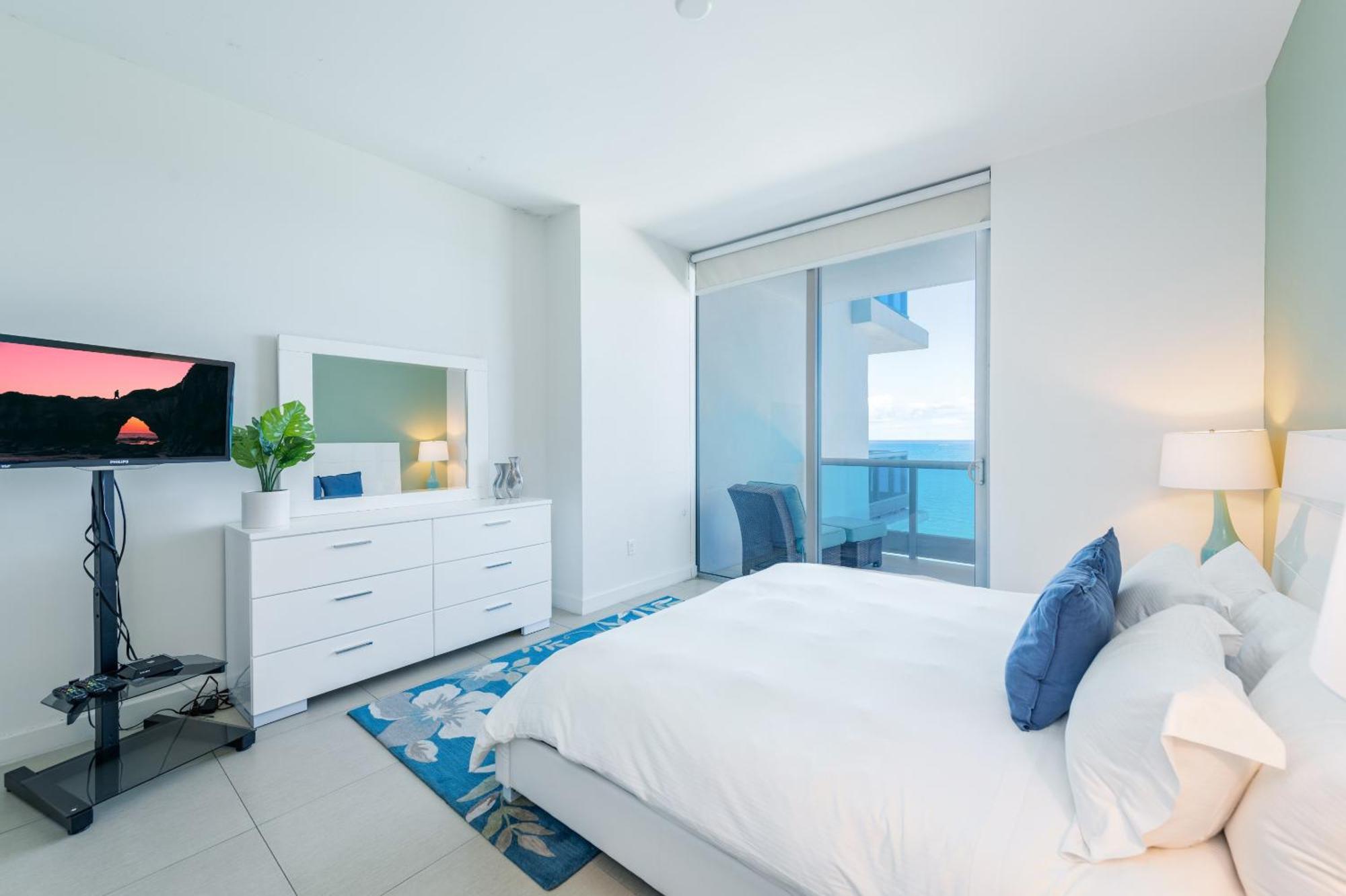Bluebird Suites Monte Carlo Miami Beach Phòng bức ảnh