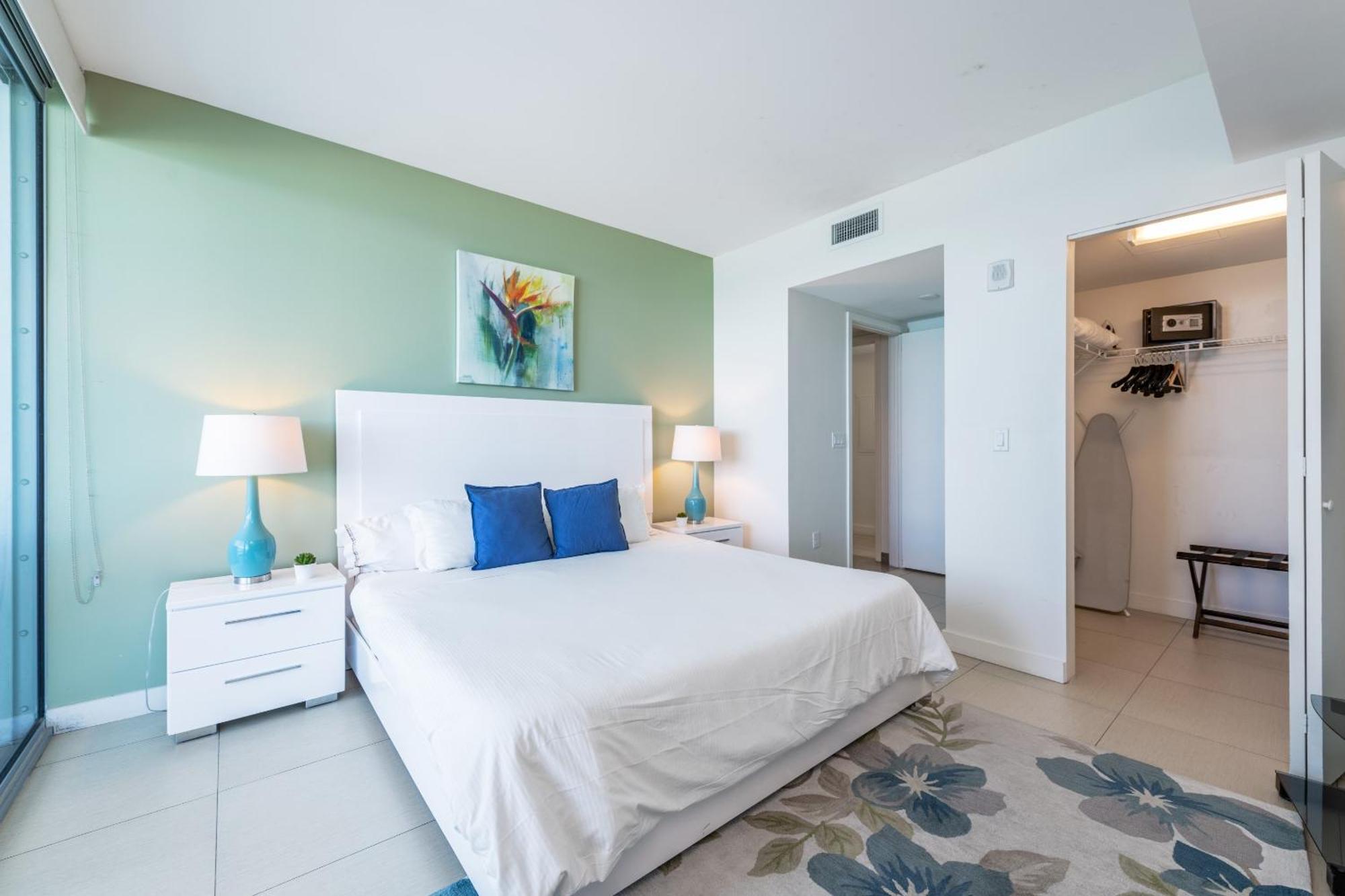 Bluebird Suites Monte Carlo Miami Beach Phòng bức ảnh