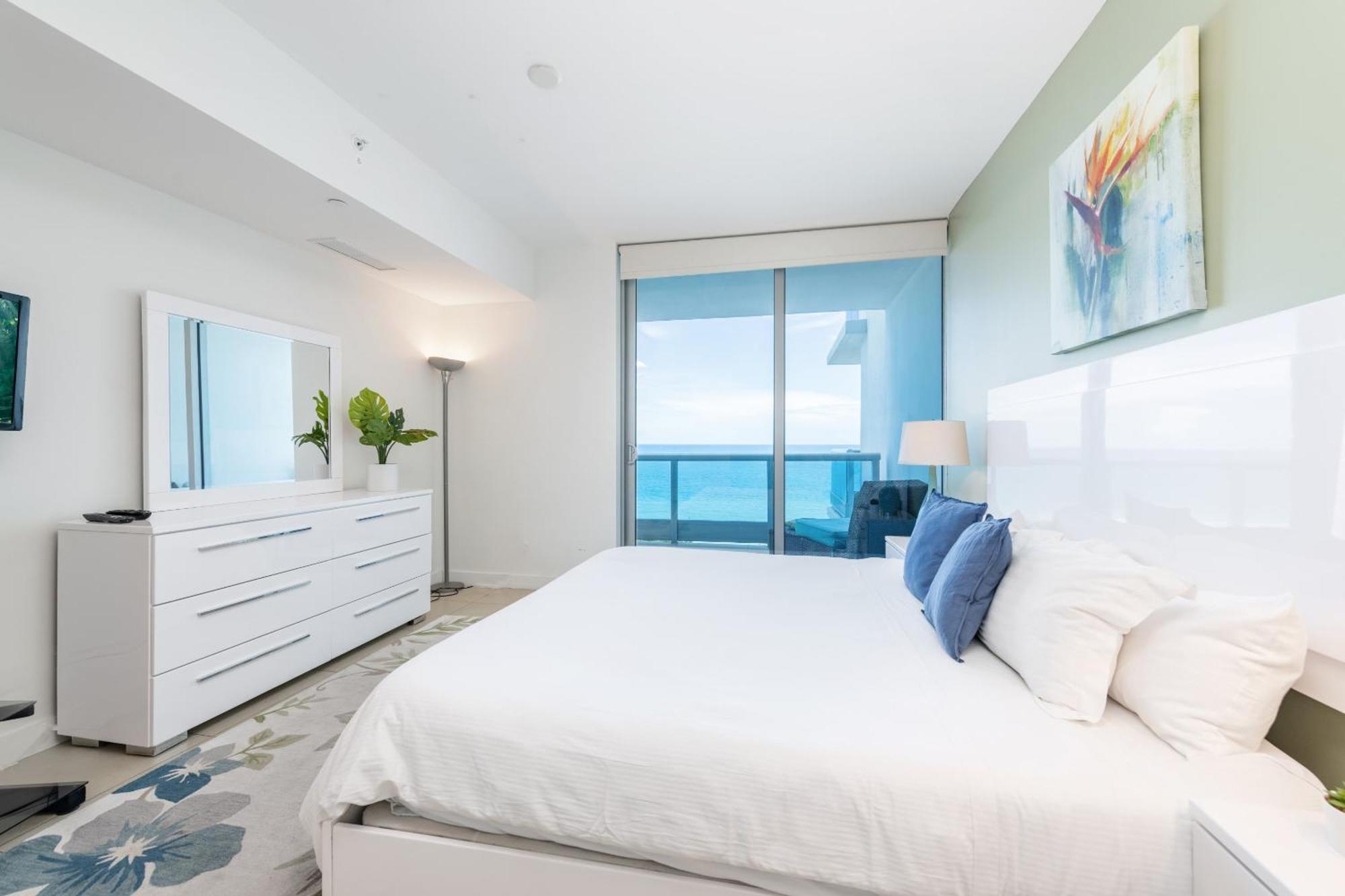 Bluebird Suites Monte Carlo Miami Beach Phòng bức ảnh