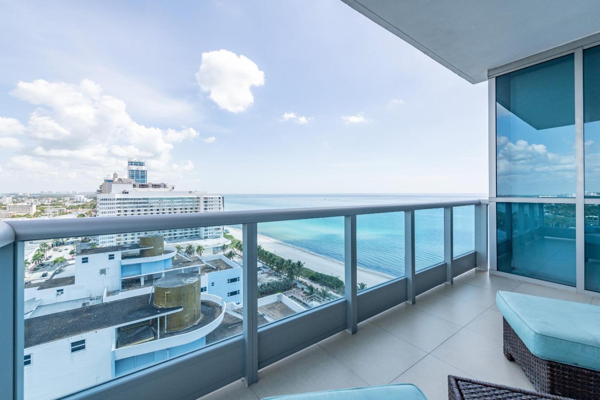 Bluebird Suites Monte Carlo Miami Beach Phòng bức ảnh