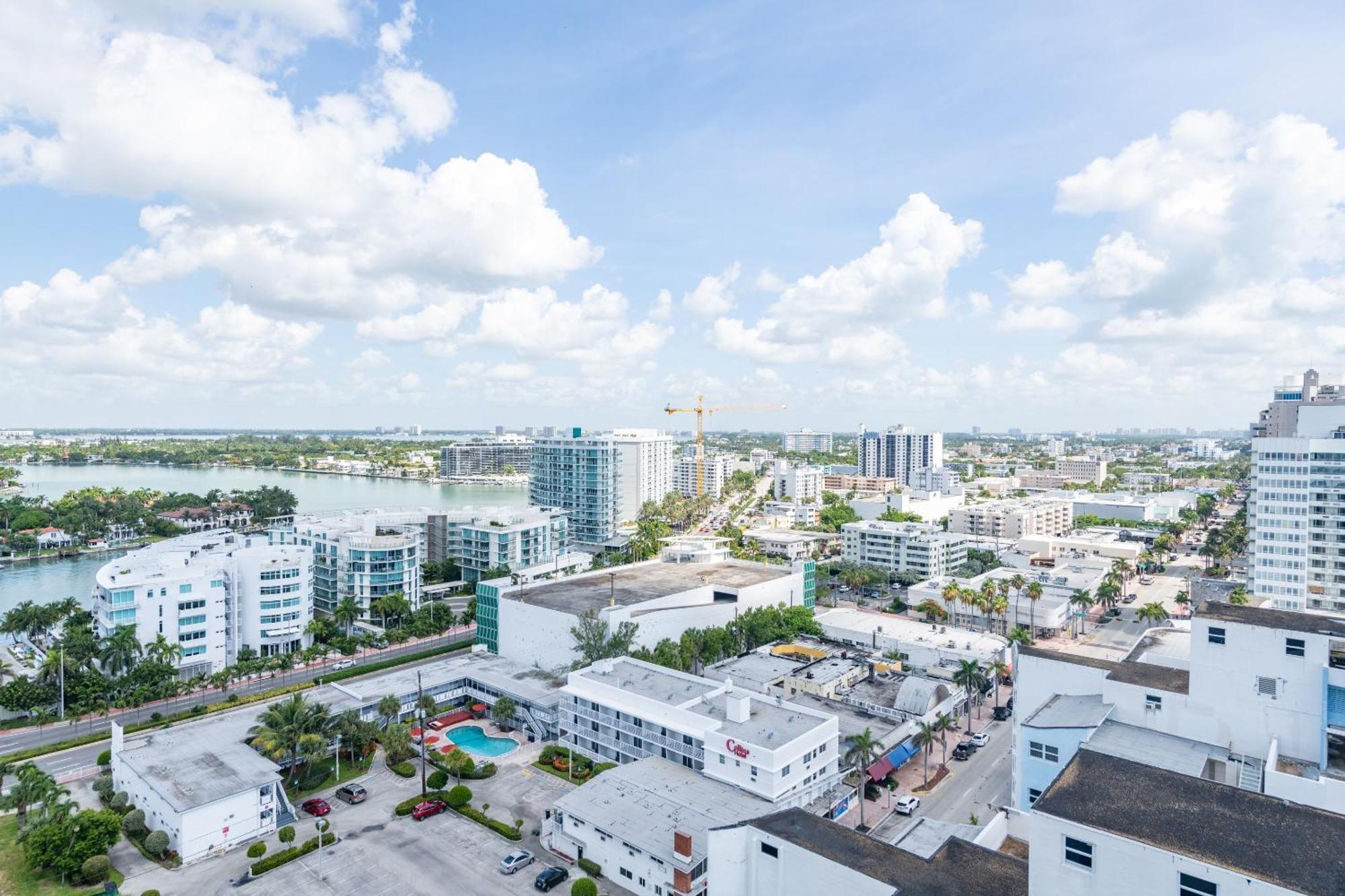 Bluebird Suites Monte Carlo Miami Beach Phòng bức ảnh