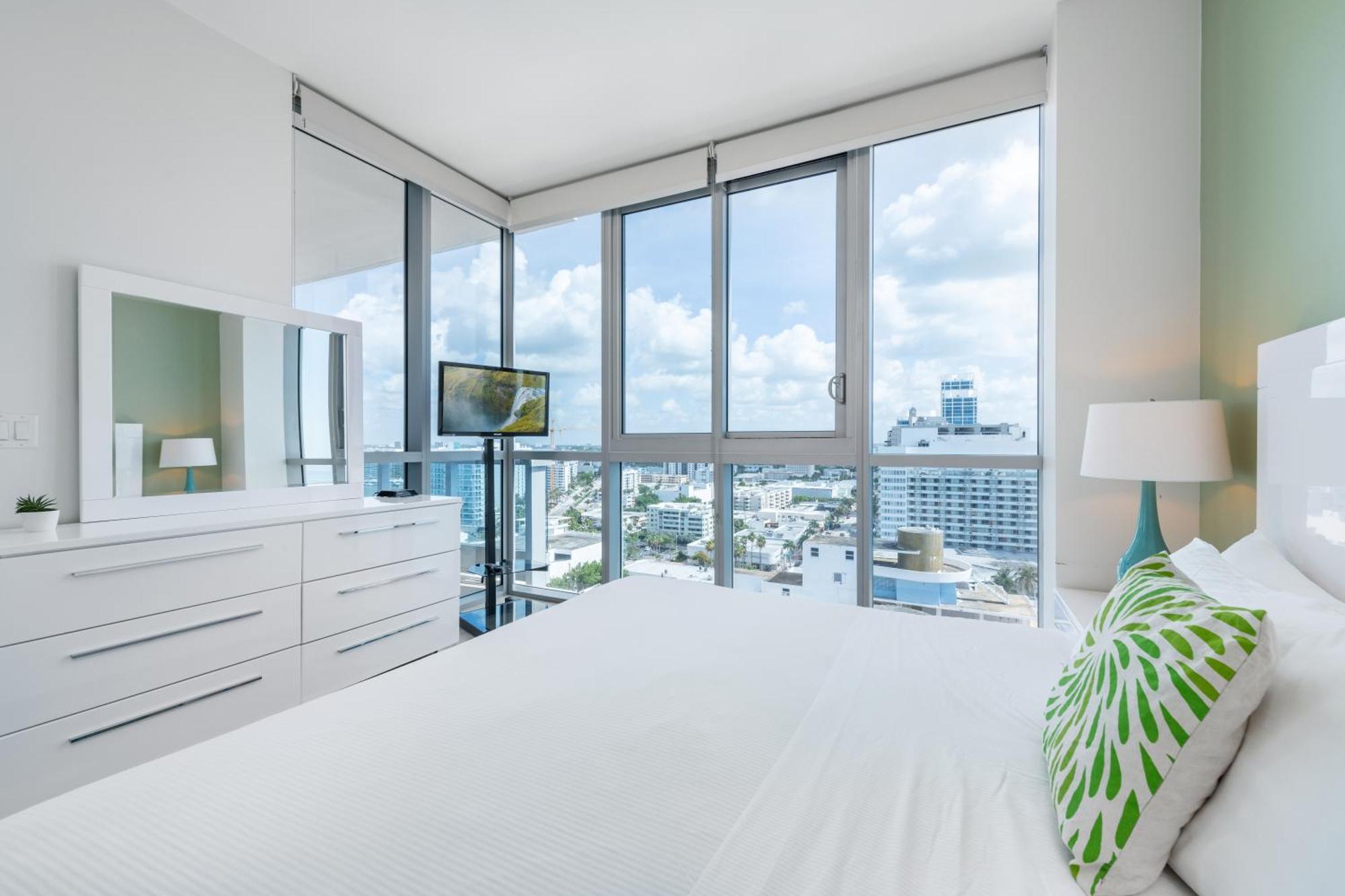 Bluebird Suites Monte Carlo Miami Beach Phòng bức ảnh